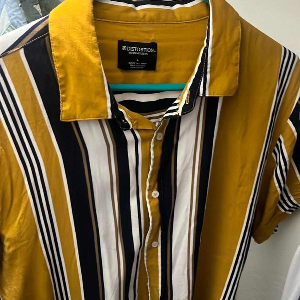 Men’s button up